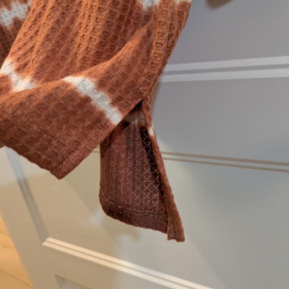 Sonoma Rust and White Tie-Dye Waffle Henley - Picture 6 of 12